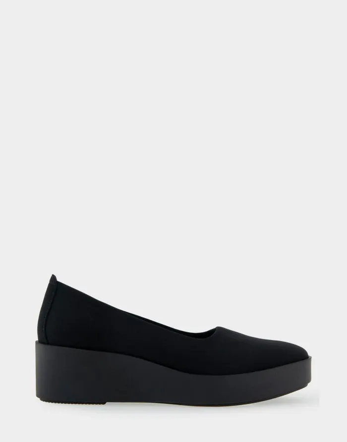 Aerosoles Comfortable Women039s Flatform Shoe In Black Stretch Gabardine Fabric Black Stretch Garbadine Women Wedges Aerosoles Comfortable Women039s Flatform Shoe In Black Stretch Gabardine Fabric Black Stretch Garbadine Women Wedges