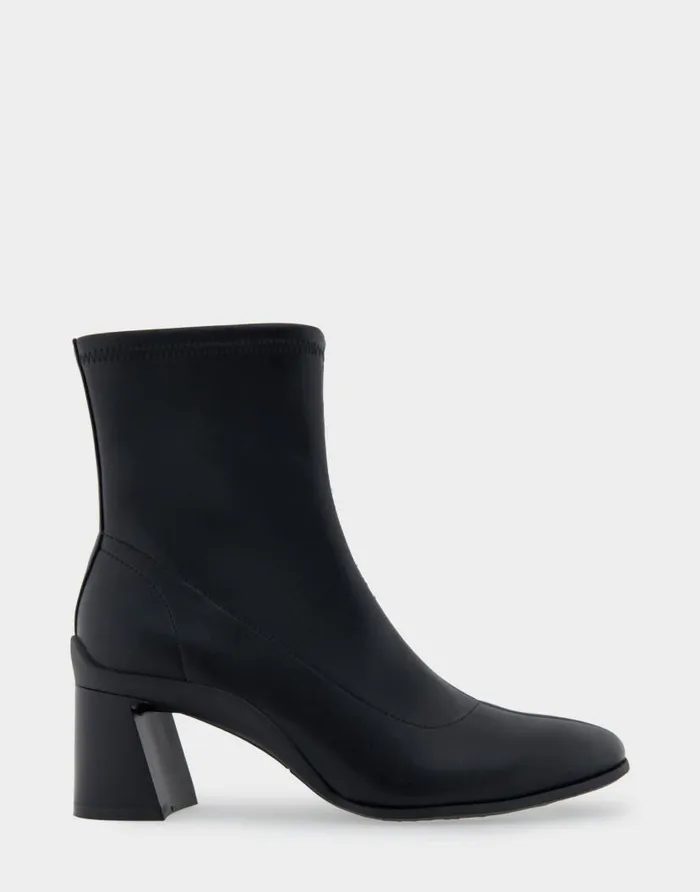 Aerosoles Comfortable Women039s Heeled Ankle Boot In Black Stretch Faux Leather Black Stretch Faux Leather Women Ankle Boots