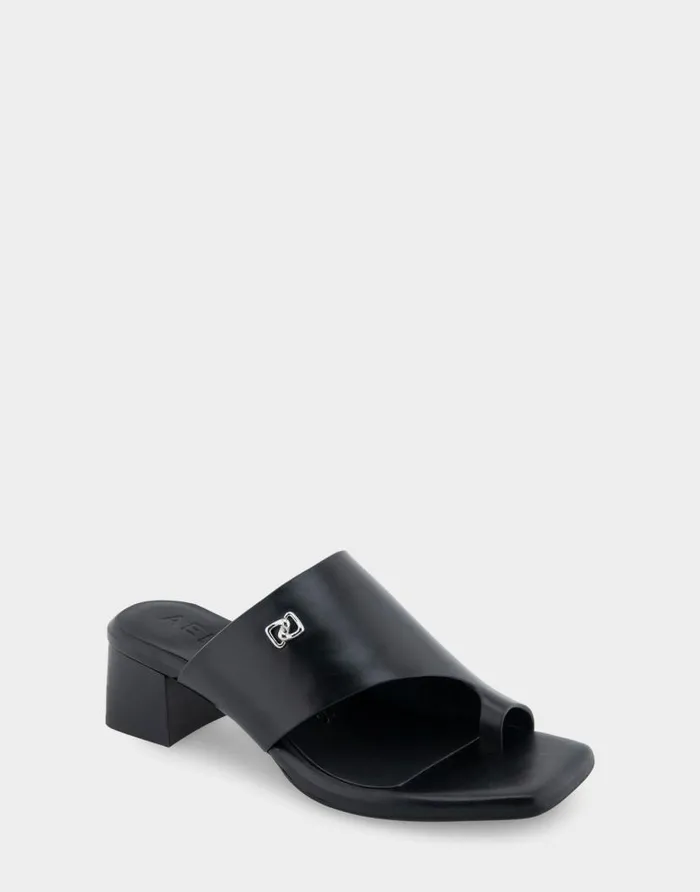 Aerosoles Comfortable Women039s Hooded Toe Ring Block Heel Slide Sandal In Black Leather Black Leather Women Clogs and Mules
