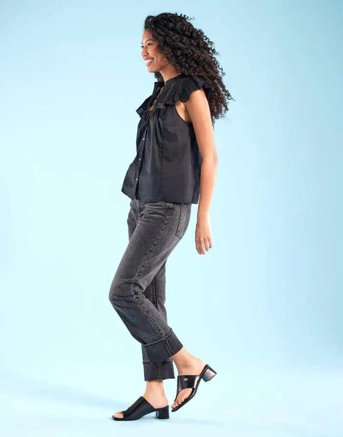 Aerosoles Comfortable Women039s Hooded Toe Ring Block Heel Slide Sandal In Black Leather Black Leather Women Clogs and Mules