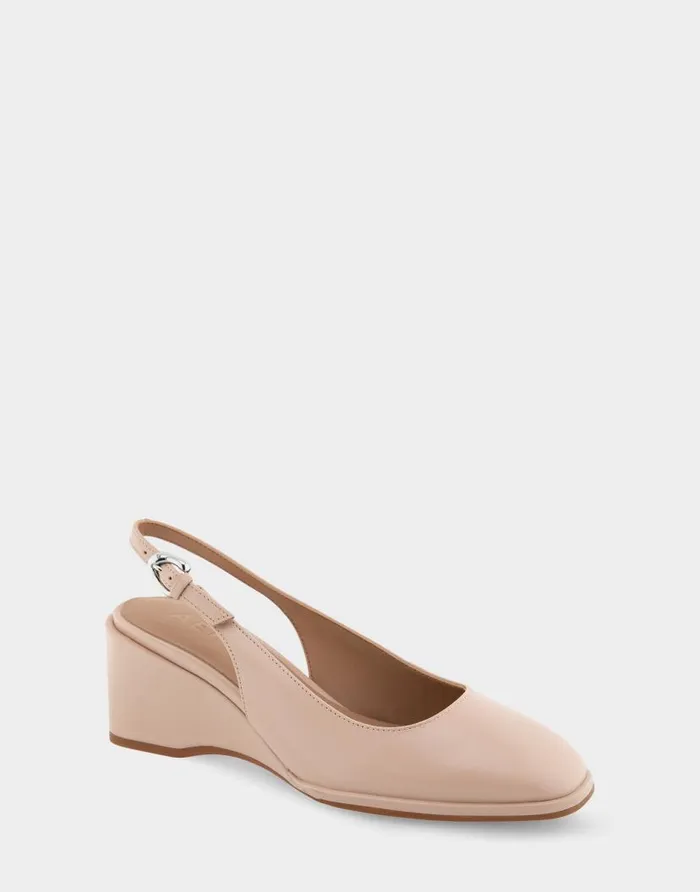 Aerosoles Comfortable Women039s Sculpted Wedge Slingback In Cipria Leather Cipria Leather Women Clogs and Mules