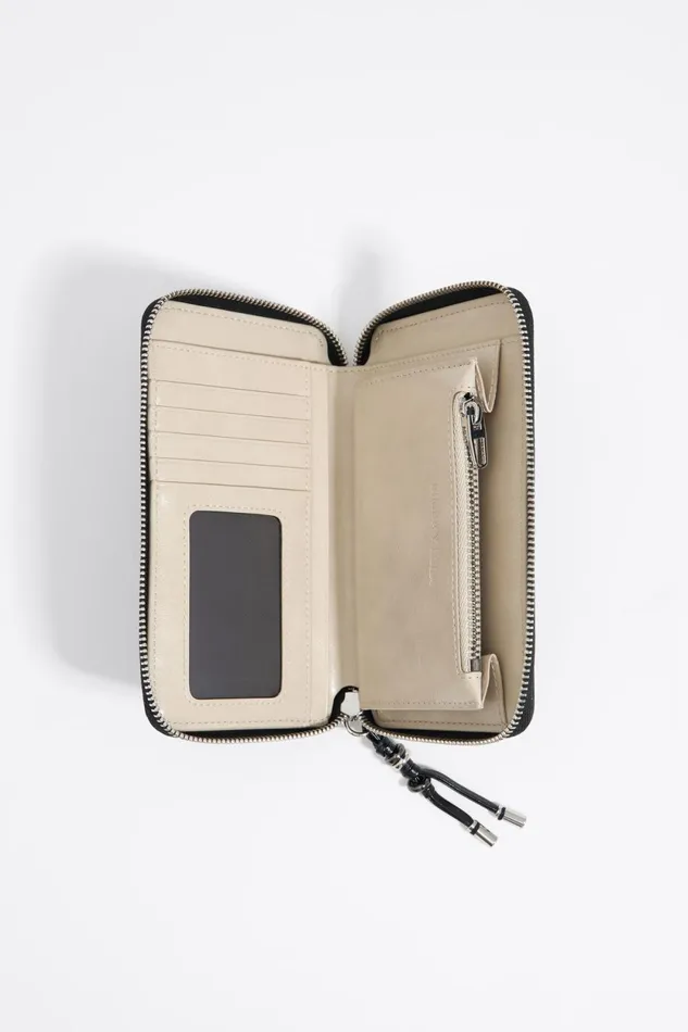 Black Leather Horizontal Wallet Black Women Bimba Y Lola Billfolds