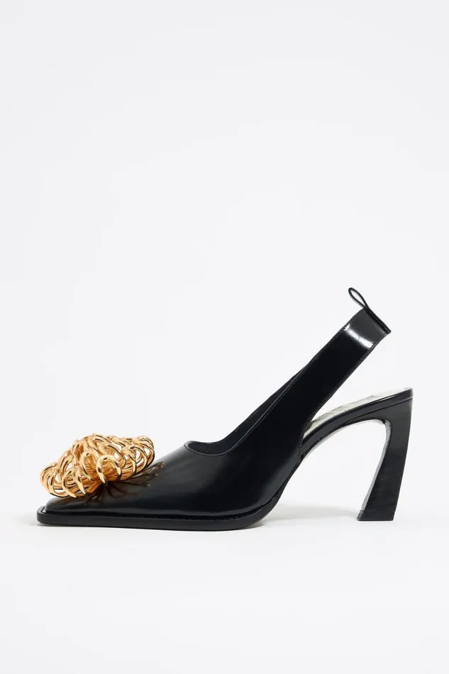 Black Leather Slingback Court Shoe With Flower Black Women Bimba Y Lola Court Shoes