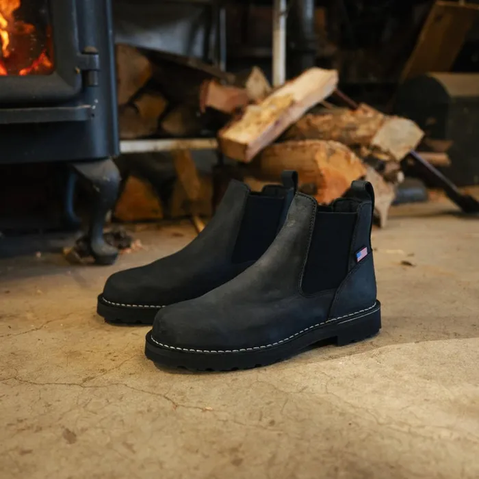 Bull Run Chelsea 5quot Black Women Danner SlipOns and Chelseas