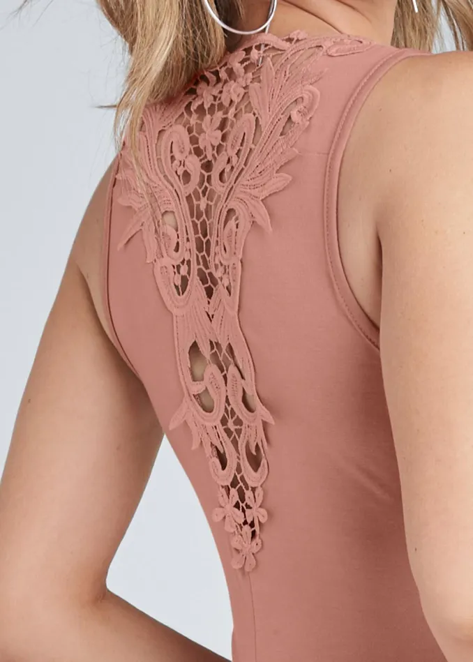 CROCHET TRIM RUCHED MAXI DRESS Blush Women VENUS Casual Dresses