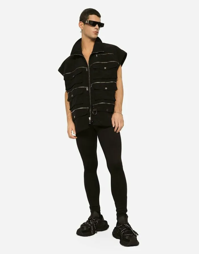 Dolce and Gabbana Coats And Jackets Men Sleeveless Highneck Cordura Jacket Black Dolce and Gabbana Coats And Jackets Men Sleeveless Highneck Cordura Jacket Black