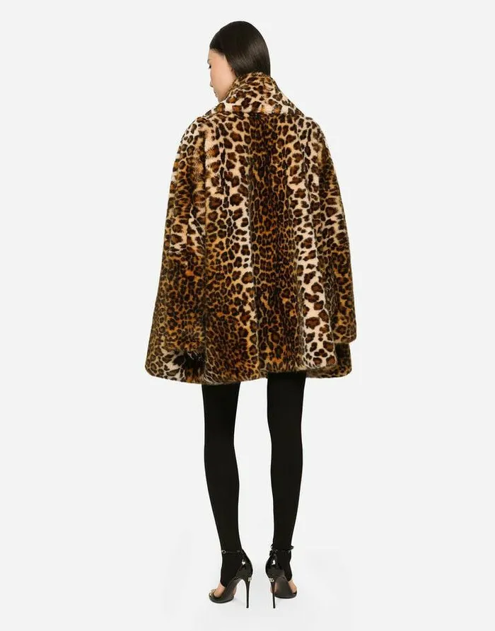Dolce and Gabbana Coats And Jackets Women KIM DOLCEandGABBANA Faux Fur Cape With Leopard Print Animal Print Dolce and Gabbana Coats And Jackets Women KIM DOLCEandGABBANA Faux Fur Cape With Leopard Print Animal Print