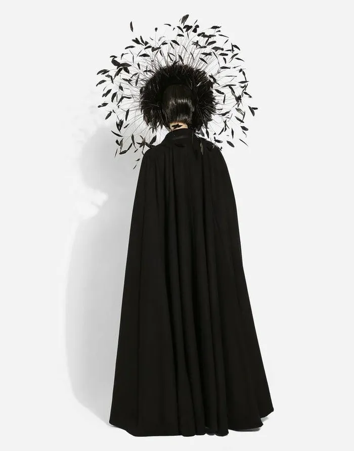 Dolce and Gabbana Coats And Jackets Women Singlebreasted Wool And Cashmere Cape Black Dolce and Gabbana Coats And Jackets Women Singlebreasted Wool And Cashmere Cape Black