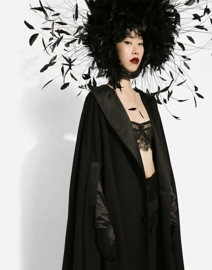 Dolce and Gabbana Coats And Jackets Women Singlebreasted Wool And Cashmere Cape Black Dolce and Gabbana Coats And Jackets Women Singlebreasted Wool And Cashmere Cape Black