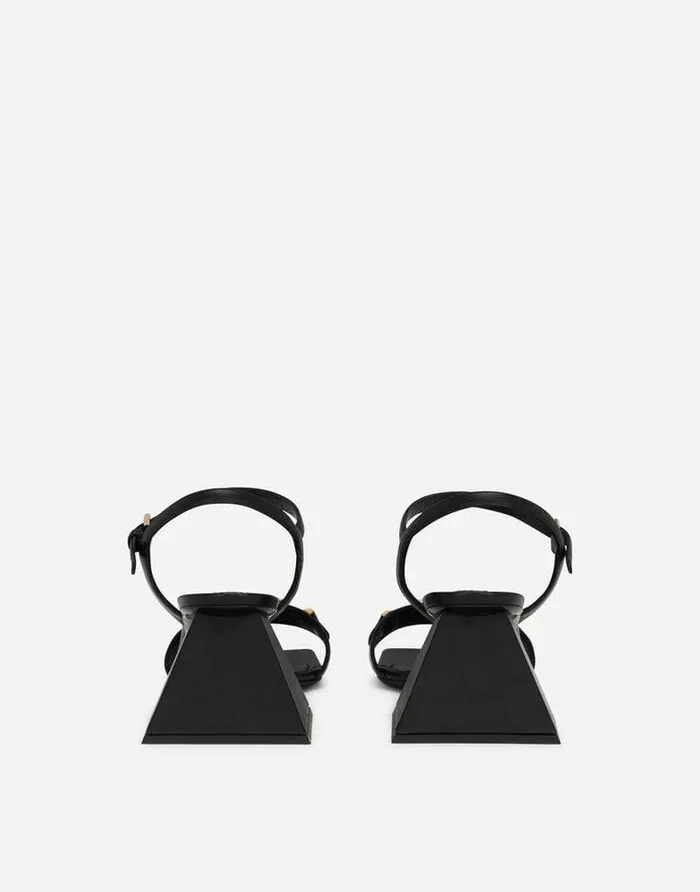 Dolce and Gabbana Sandals And Wedges Women Nappalook Fabric Sandals Black Dolce and Gabbana Sandals And Wedges Women Nappalook Fabric Sandals Black