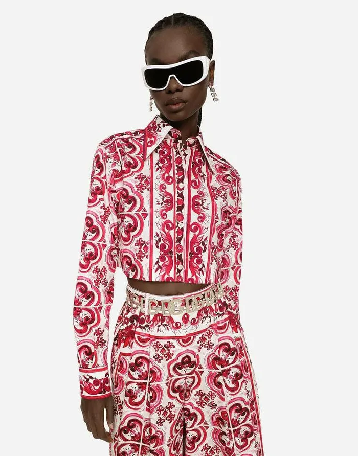 Dolce and Gabbana Shirts And Tops Women Cropped Majolicaprint Poplin Shirt Multicolor Dolce and Gabbana Shirts And Tops Women Cropped Majolicaprint Poplin Shirt Multicolor
