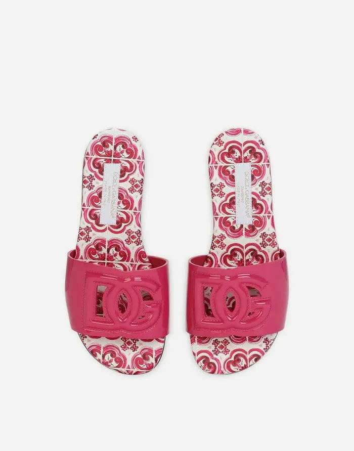 Dolce and Gabbana Shoes 2438 Children Patent Leather Slides With DG Logo Pink Dolce and Gabbana Shoes 2438 Children Patent Leather Slides With DG Logo Pink