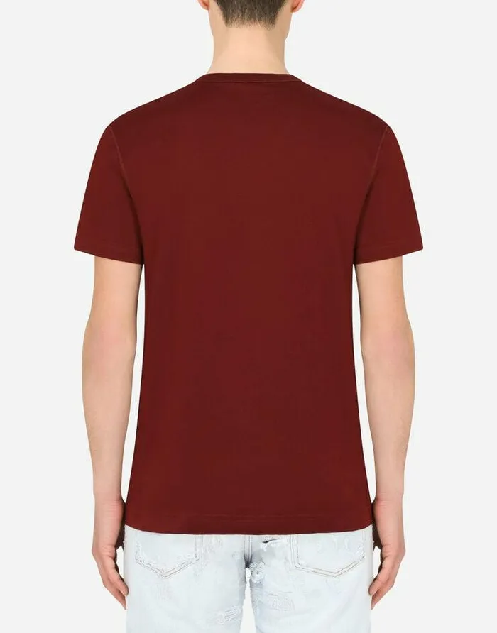 Dolce and Gabbana TShirts And Polos Men Cotton Vneck Tshirt With Branded Plate Bordeaux Dolce and Gabbana TShirts And Polos Men Cotton Vneck Tshirt With Branded Plate Bordeaux