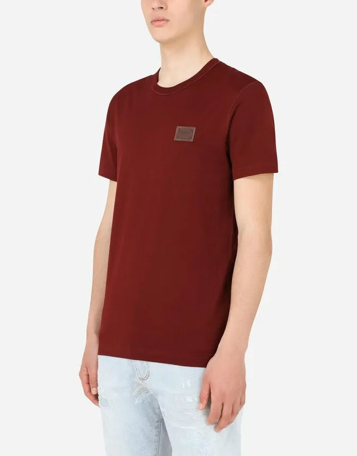 Dolce and Gabbana TShirts And Polos Men Cotton Vneck Tshirt With Branded Plate Bordeaux Dolce and Gabbana TShirts And Polos Men Cotton Vneck Tshirt With Branded Plate Bordeaux