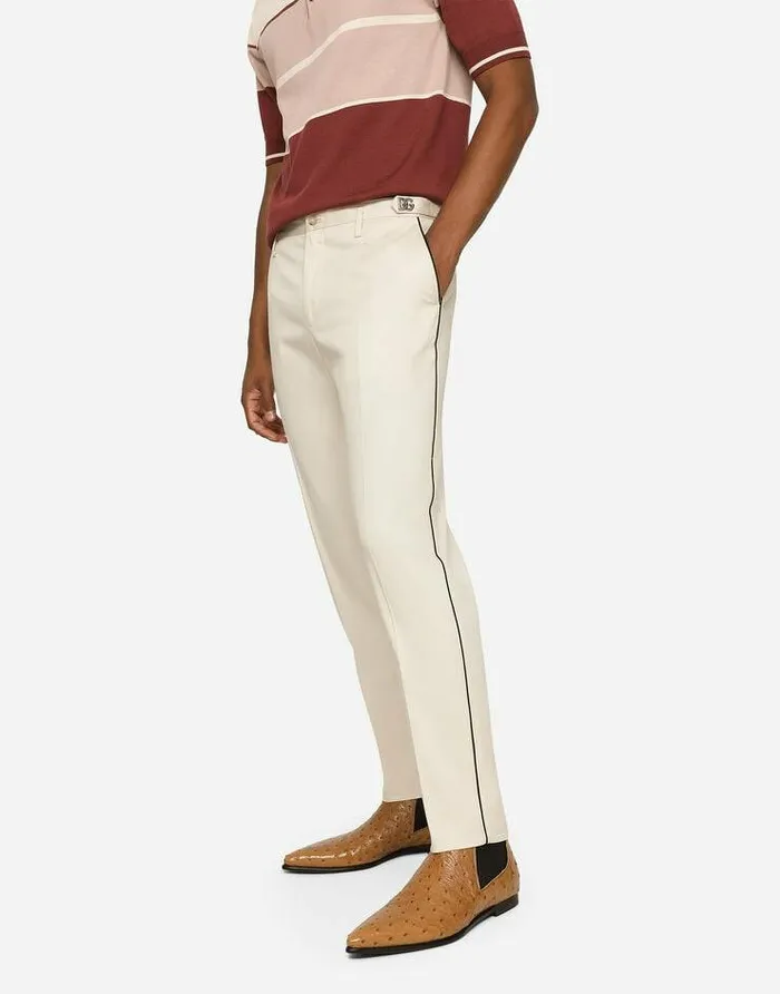 Dolce and Gabbana Trousers And Shorts Men Stretch Cotton Pants With DG Hardware Beige Dolce and Gabbana Trousers And Shorts Men Stretch Cotton Pants With DG Hardware Beige
