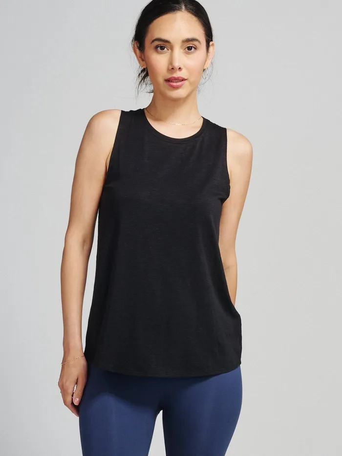 Golf Women Tasc Performance NOLA Tank 2