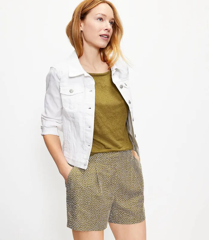 LOFT Petite Pleated Pull On Shorts In Mosaic Dot Dark Kiwi Green Women Petite Pants