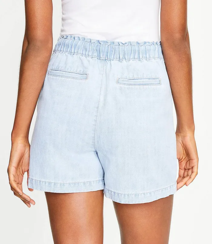 LOFT The Petite Cotton Linen Denim Pull On Short In Light Indigo Light Indigo Wash Women Petite Jeans