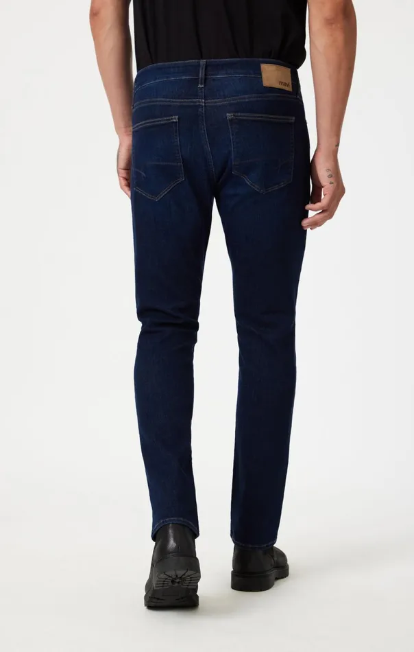 Marcus Slim Straight Leg In Rinse Brushed Feather Blue Men Mavi Jeans Denim Marcus Slim Straight Leg In Rinse Brushed Feather Blue Men Mavi Jeans Denim