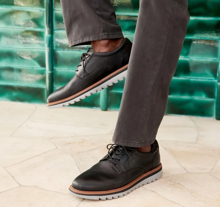 Men Braydon Plain Toe Black Full Grain JohnstonandMurphy LaceUps Men Braydon Plain Toe Black Full Grain JohnstonandMurphy LaceUps