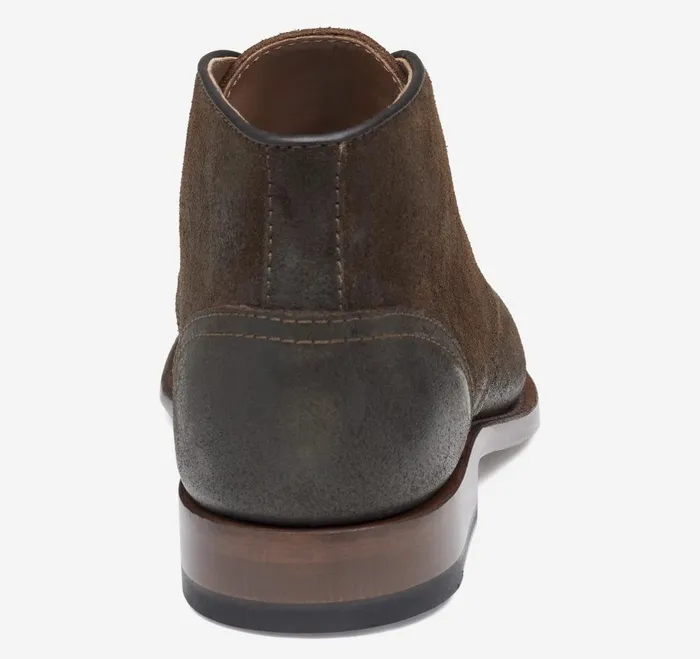 Men Dudley Chukka Brown Waxed English Suede JohnstonandMurphy LaceUps Men Dudley Chukka Brown Waxed English Suede JohnstonandMurphy LaceUps