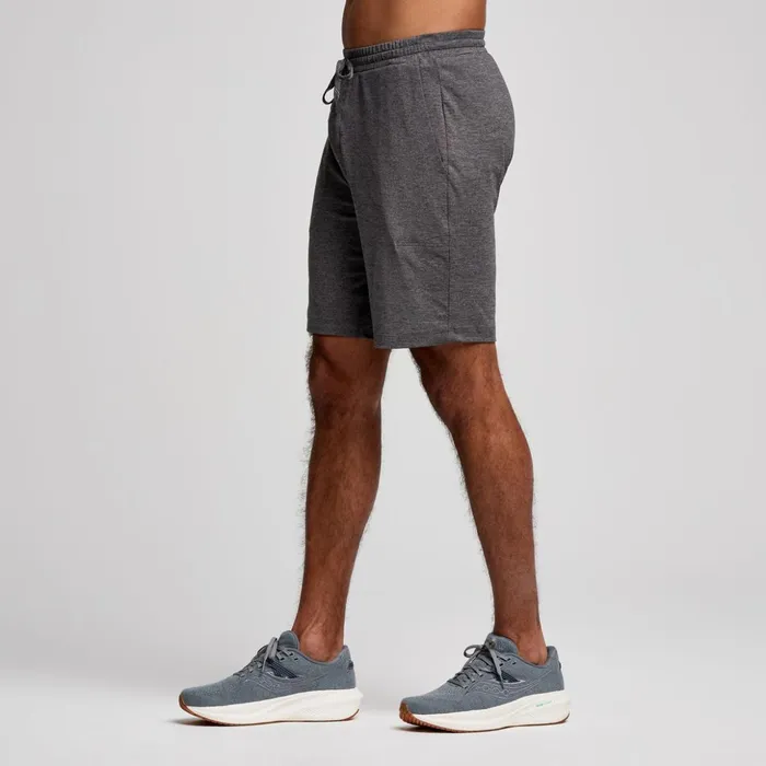 Men Triumph 8034 Short Carbon Heather Saucony Bottoms