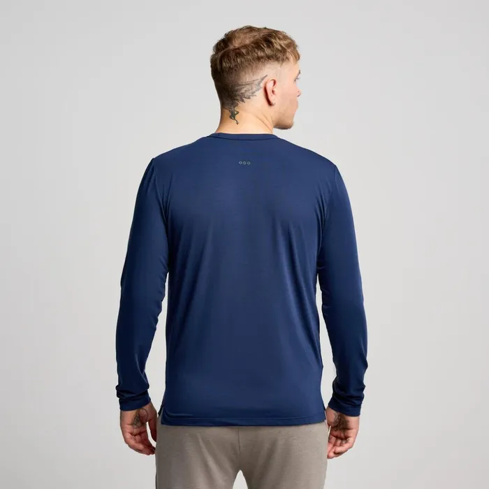 Men Triumph Long Sleeve Navy Saucony Tops