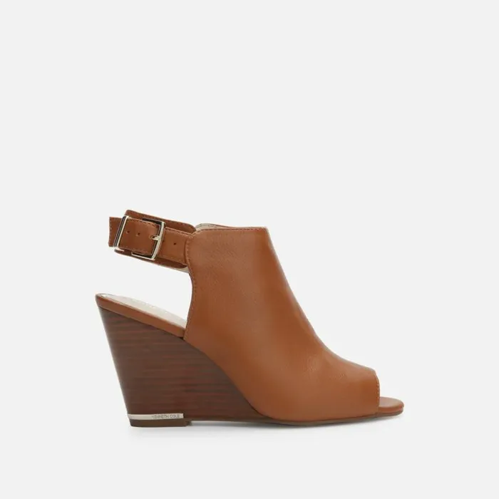 Merrick 85 Wedge Shootie Cognac Women Kenneth Cole Heels
