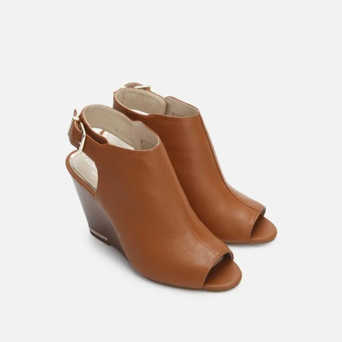 Merrick 85 Wedge Shootie Cognac Women Kenneth Cole Heels