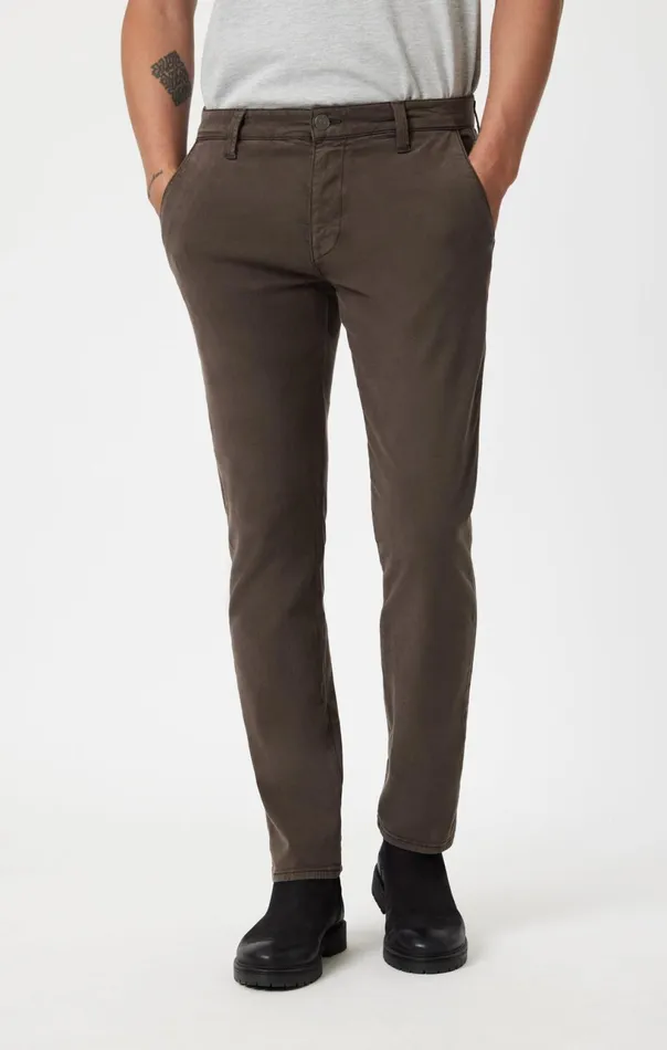 Milton Slim Straight Leg In Oak Luxe Twill Men Mavi Jeans Pants Milton Slim Straight Leg In Oak Luxe Twill Men Mavi Jeans Pants