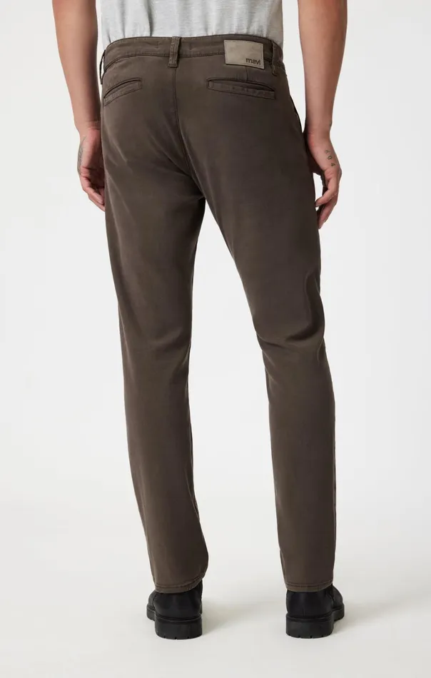 Milton Slim Straight Leg In Oak Luxe Twill Men Mavi Jeans Pants Milton Slim Straight Leg In Oak Luxe Twill Men Mavi Jeans Pants