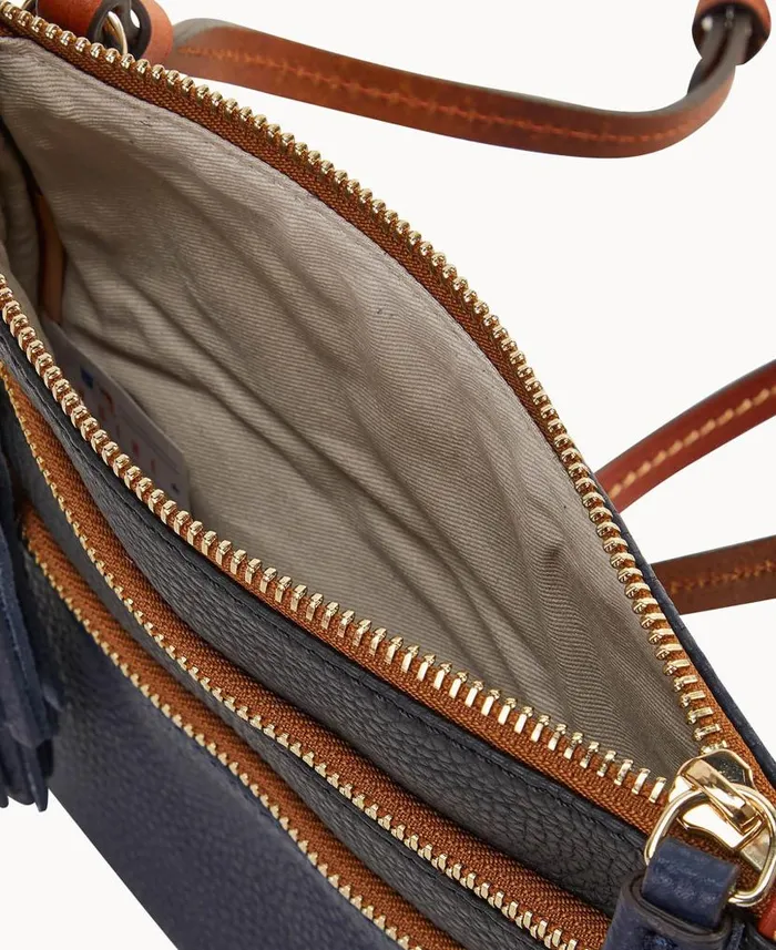 MLB Yankees Triple Zip Crossbody Yankees Woman Dooney and Bourke Crossbodies MLB Yankees Triple Zip Crossbody Yankees Woman Dooney and Bourke Crossbodies
