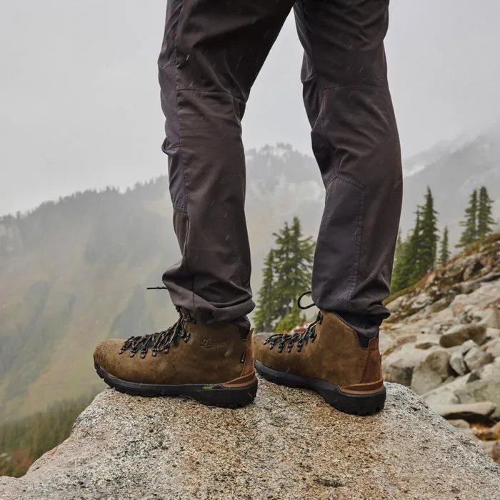 Mountain 600 EVO Topsoil BrownBlack Men Danner Boots