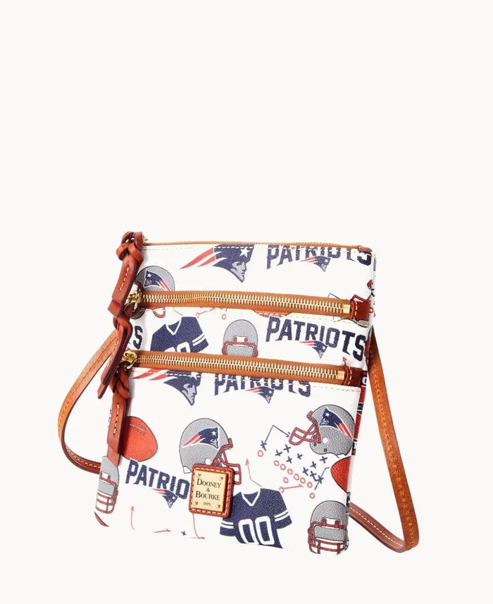 NFL Patriots N S Triple Zip Crossbody Patriots Woman Dooney and Bourke Crossbodies