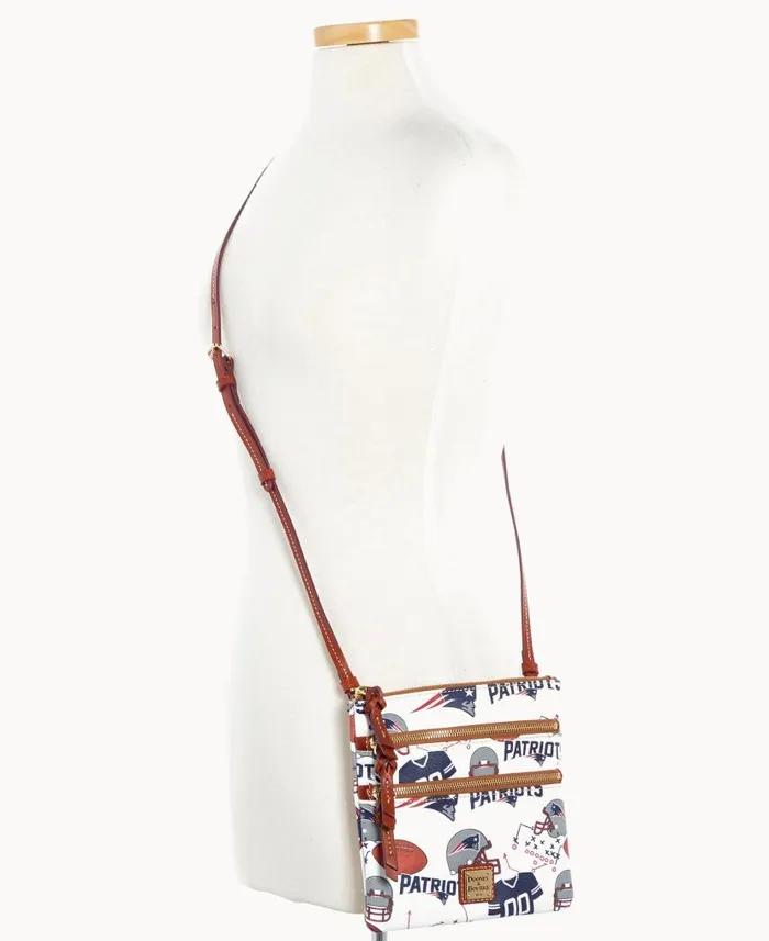NFL Patriots N S Triple Zip Crossbody Patriots Woman Dooney and Bourke Crossbodies