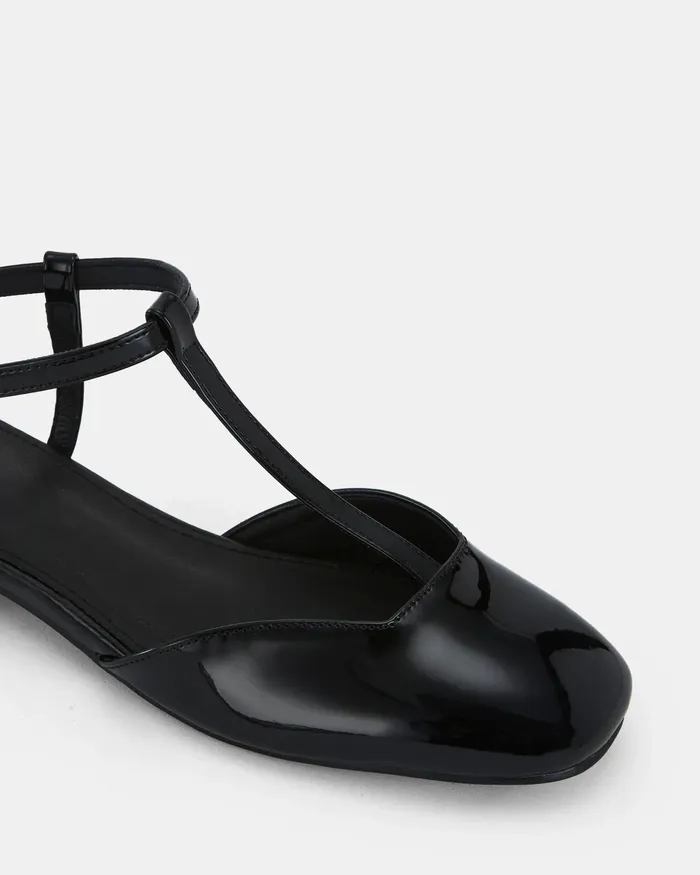 NOVO Shoes Casuals Women CASERTA Black Patent Ballet Flats
