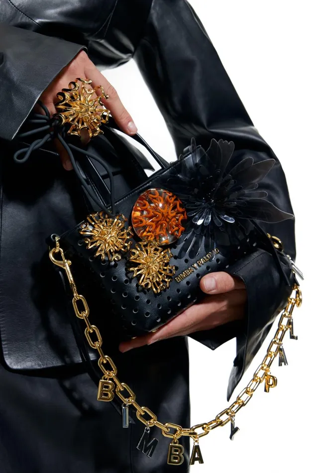 Orange Bubble Chrysanthemum Charm Orange Women Bimba Y Lola Bimba Y Palomo Orange Bubble Chrysanthemum Charm Orange Women Bimba Y Lola Bimba Y Palomo