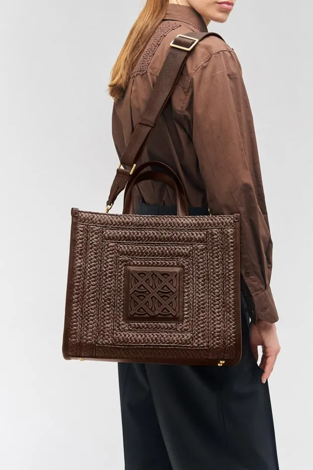 Oroton Lane Straw Medium Tote Mahogany Women Totes Oroton Lane Straw Medium Tote Mahogany Women Totes