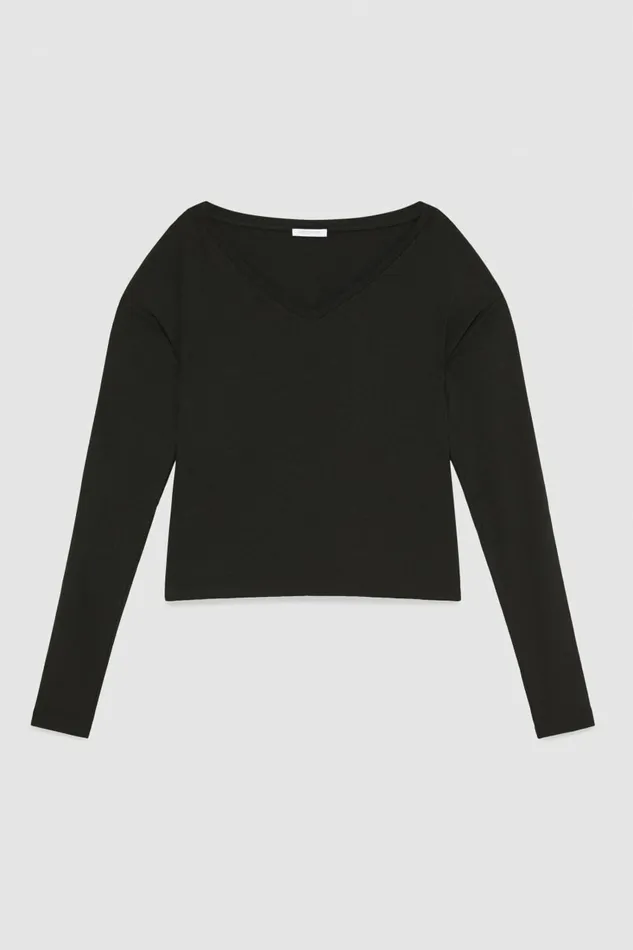 Patrizia Pepe Knitwear Essential Viscose LongSleeved Sweater Black 8211 Women