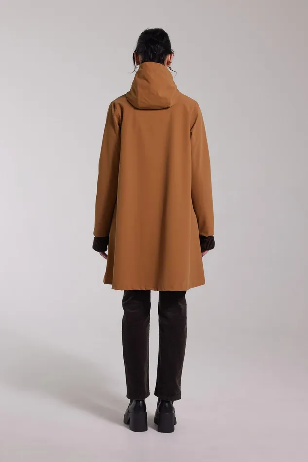 Raincoats Women Stutterheim Mosebacke Lightweight Matte Zip Raincoat Cognac