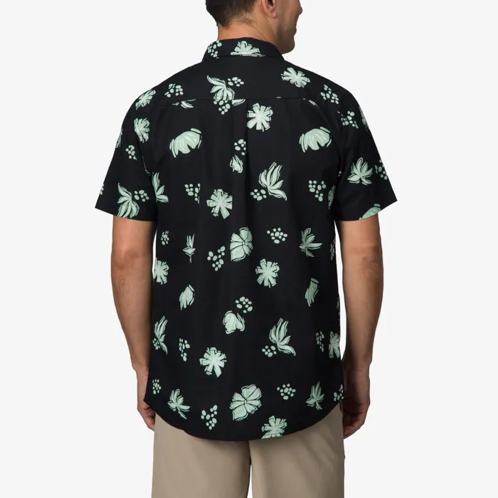Reef TShirts and Shirts Lawson Short Sleeve Shirt Caviar 8211 Men Reef TShirts and Shirts Lawson Short Sleeve Shirt Caviar 8211 Men