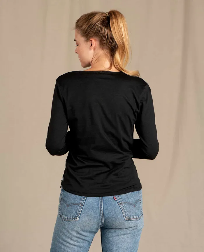 Rose Long Sleeve Tee Black Women8217s Tops and TShirts ToadandCo