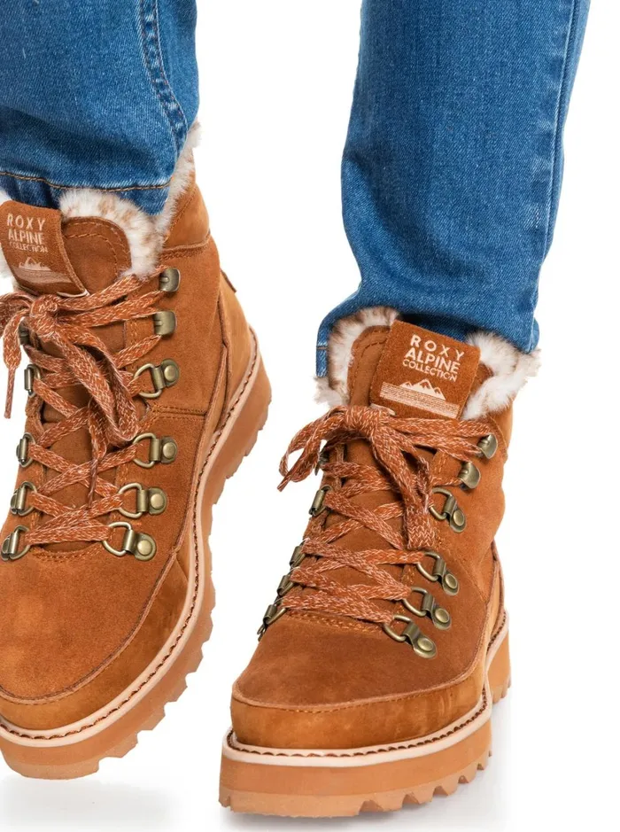 Roxy Boots Sadie LaceUp Boots Chestnut Brown 8211 Women