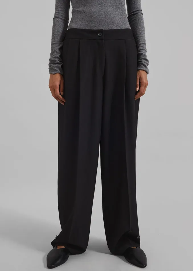 The Frankie Shop Bottoms Dina Pleated Trousers 8211 Black 8211 Women