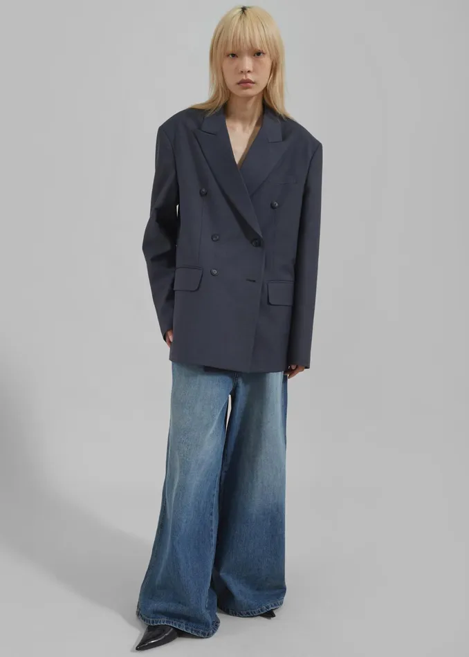 The Frankie Shop Bottoms Eve Wide Leg Jeans 8211 Medium Wash 8211 Women
