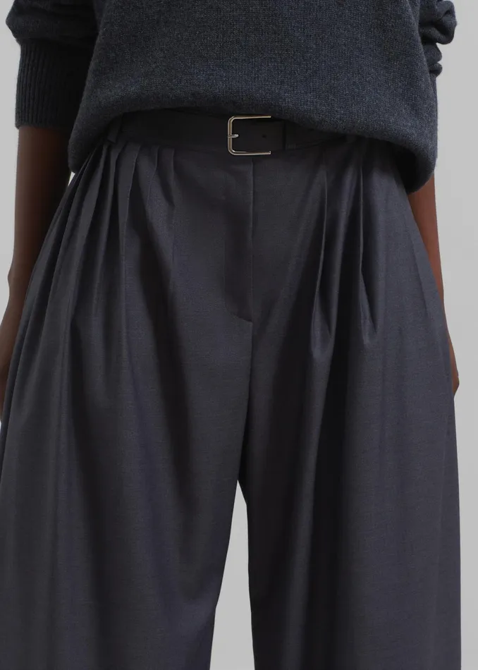 The Frankie Shop Bottoms Nyla Pleated Pants 8211 Charcoal 8211 Women