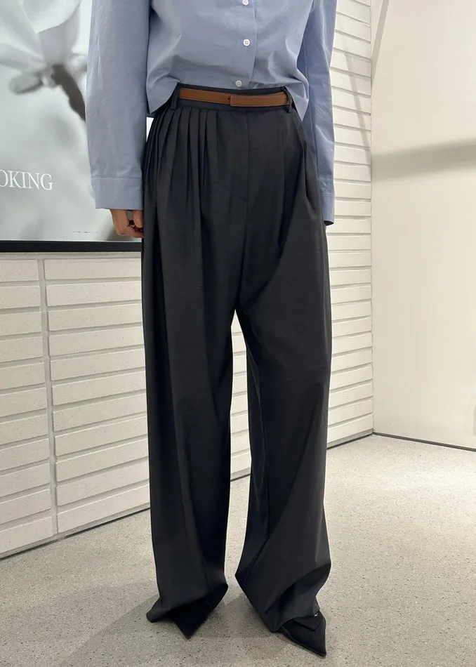 The Frankie Shop Bottoms Nyla Pleated Pants 8211 Charcoal 8211 Women
