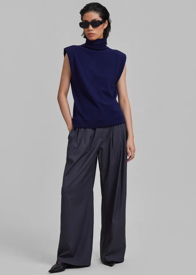 The Frankie Shop Bottoms Nyla Pleated Pants 8211 Charcoal 8211 Women