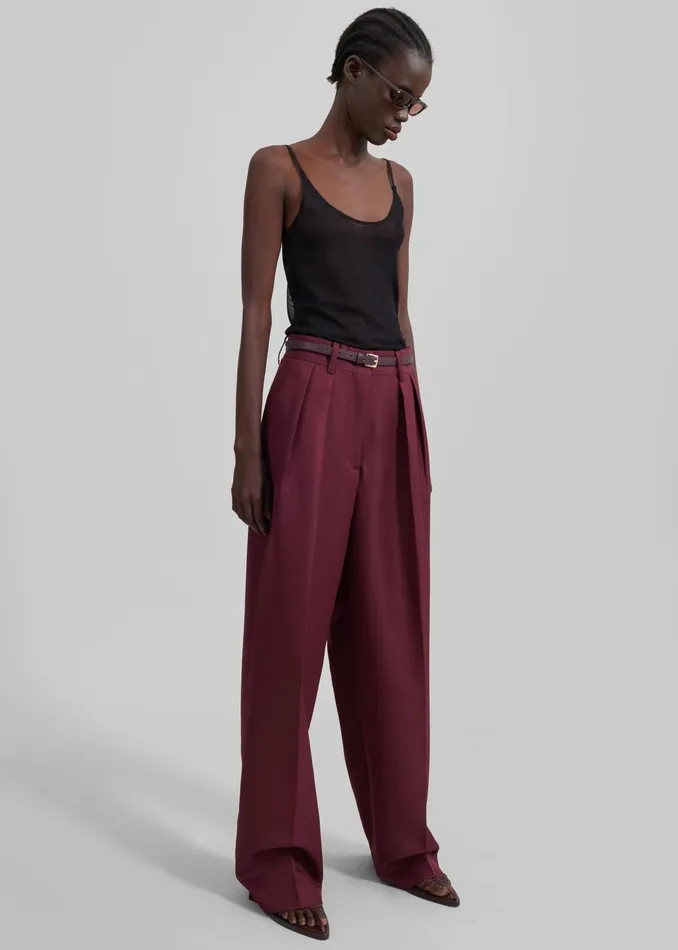 The Frankie Shop Bottoms Tansy Pleated Trousers 8211 Burgundy 8211 Women