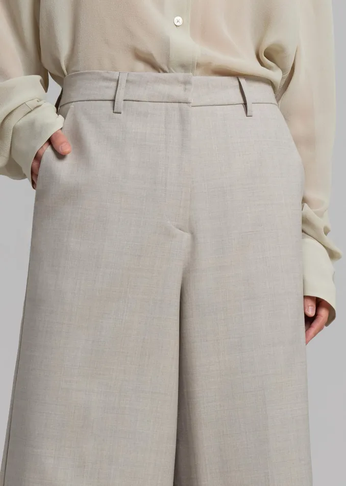 The Frankie Shop Bottoms Tessa Wool Bermuda 8211 Beige 8211 Women